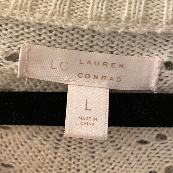 Sweater - Picture 2 of 2